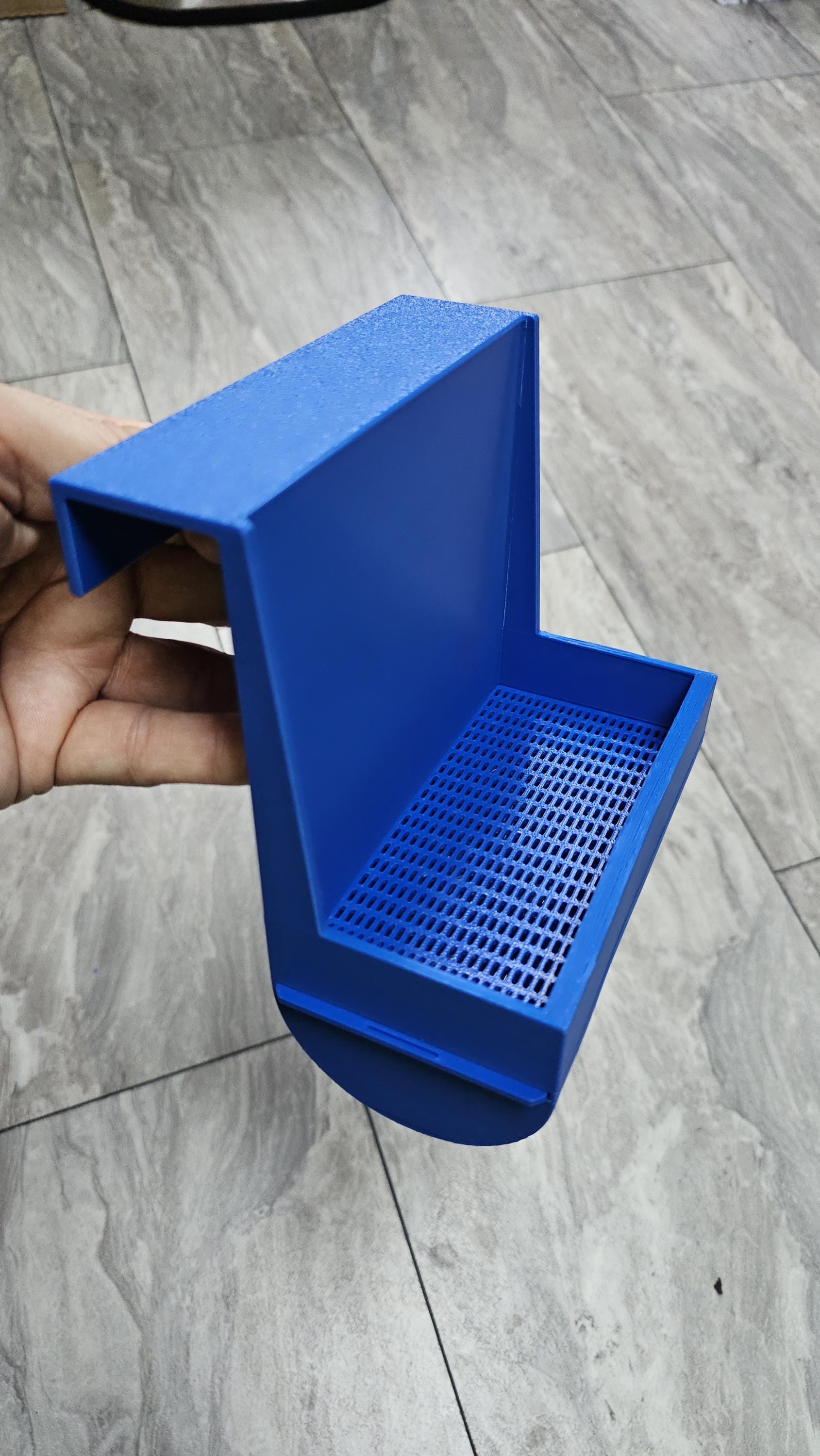 Hang on sump filter tray with carbon chamber | 6 inch wide | Reef Safe