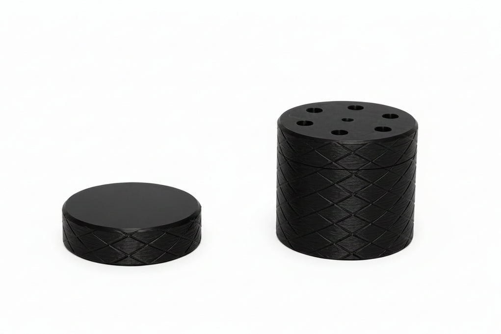 3D Printed Magnetic Copperband Butterfly Feeder – Knurled Design | Aquarium Feeding Station for Copperband | Includes 3 Feeding Caps | 40mm